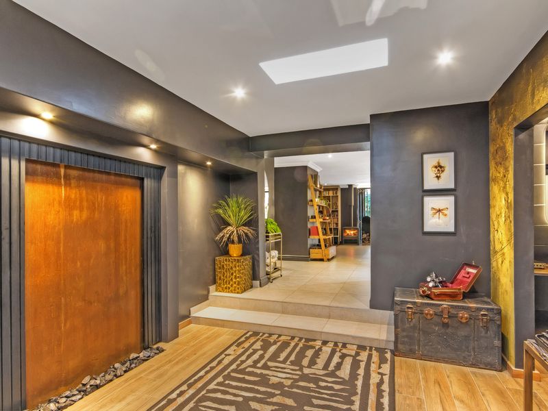 An Extraordinary Executive Home of Pure Perfection - Photo 2