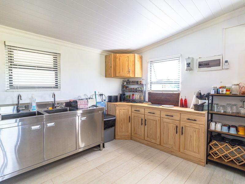 SOLE EXCLUSIVE MANDATE | Peaceful 2 Bedroom Home with Stunning Farmland Views in Moorreesburg - Photo 7