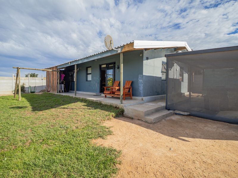 SOLE EXCLUSIVE MANDATE | Peaceful 2 Bedroom Home with Stunning Farmland Views in Moorreesburg - Photo 5