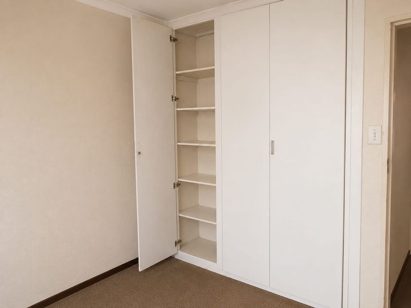 10 Bedroom house for sale with flatlets in Van Dyk Park - Photo 7