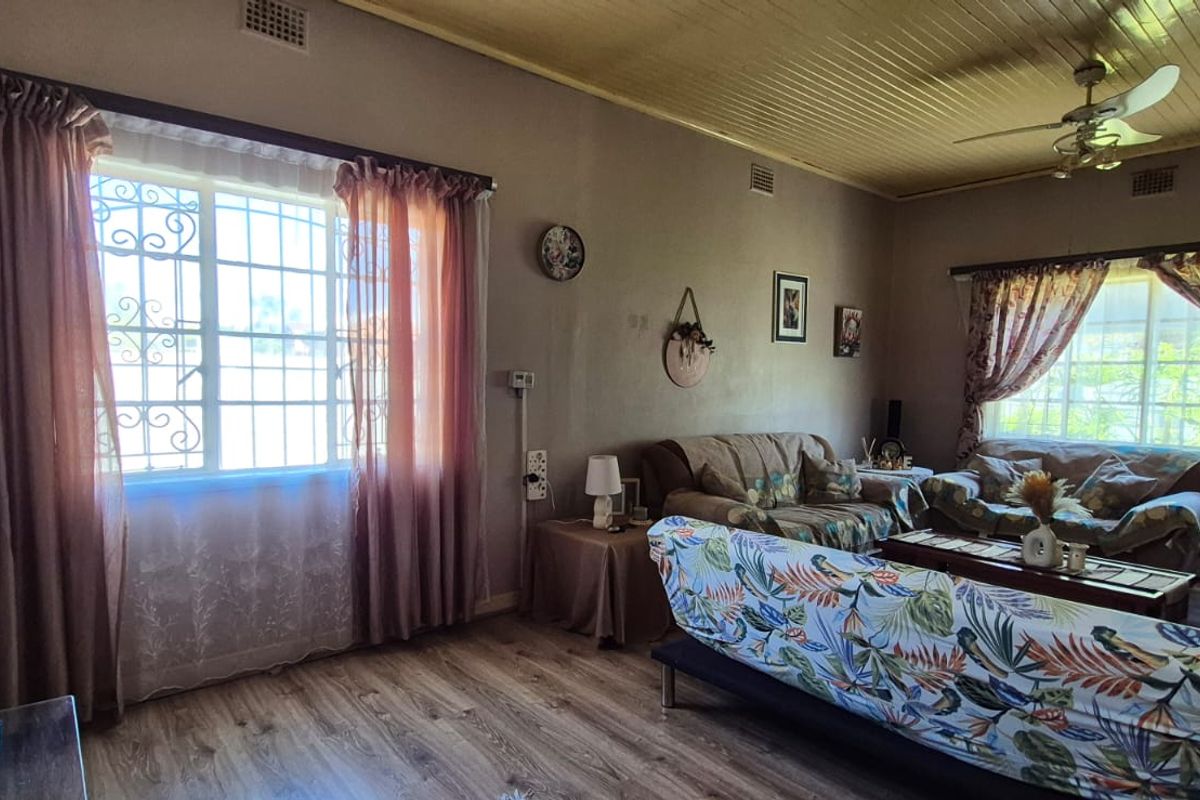 Casseldale Family Home - Photo 4
