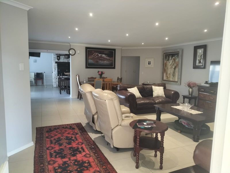 Stylish Modern Home with Covered Pool, Solar Power and Exceptional Privacy - Photo 3