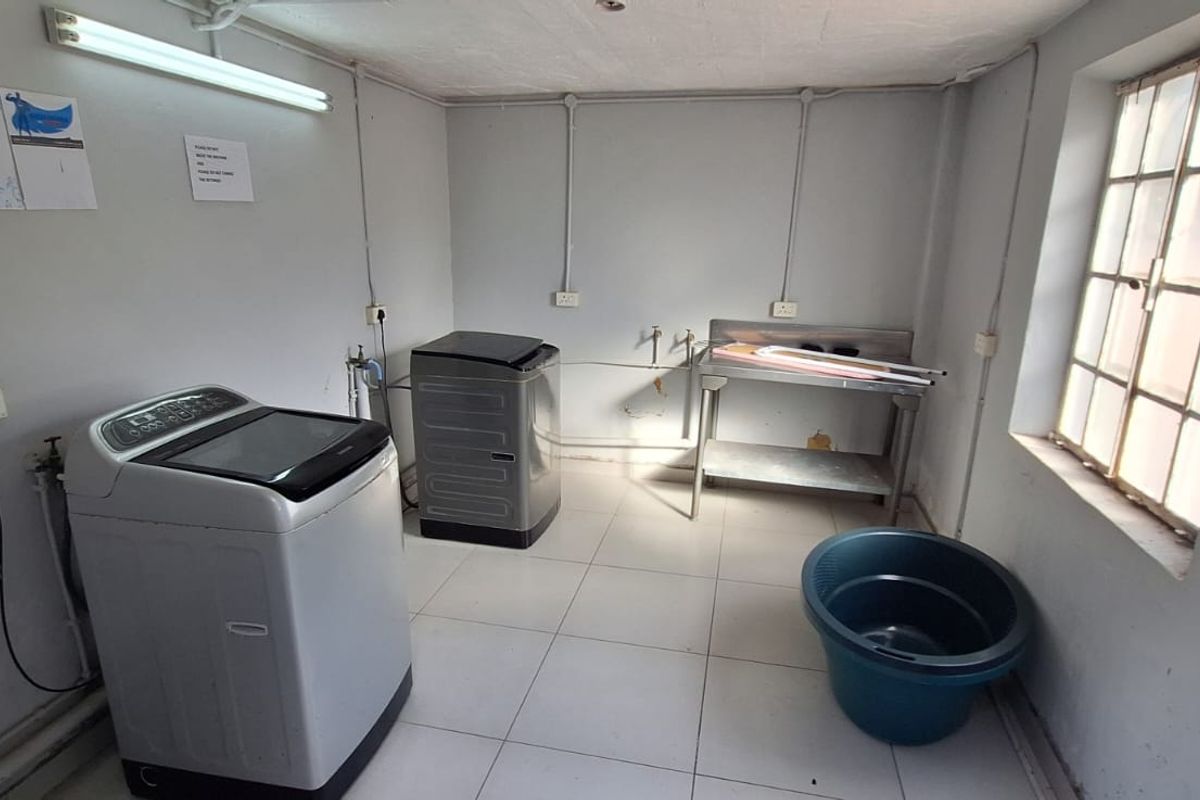 CALLING ALL INVESTORS : ESTABLISHED STUDENT ACCOMMODATION FULLY ACCREDITED WITH NSFAS - Photo 4
