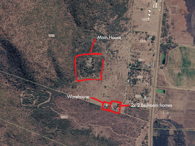 Spectacular 104-hectare Farm with Established Homes, Borehole, Warehouse & Wildlife — Ideal Retreat - Photo 2