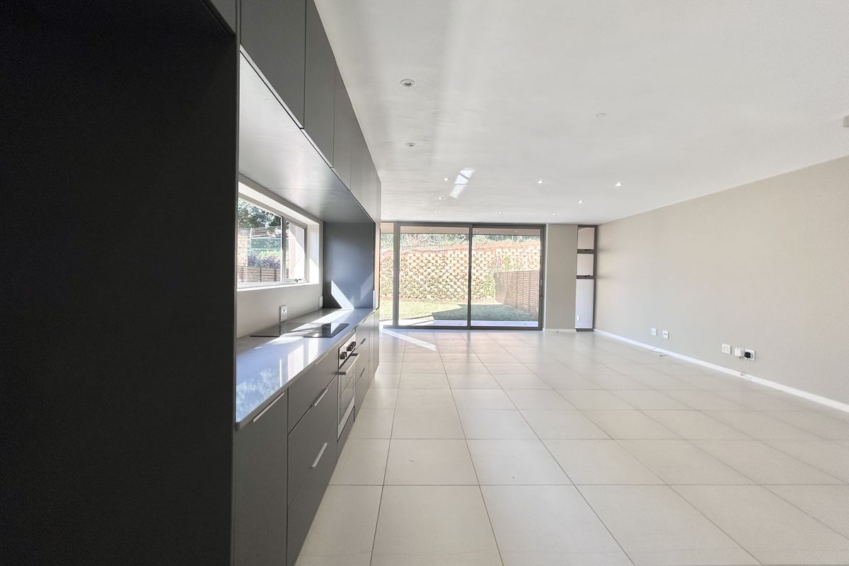 Townhouse For Sale In Ballito - Photo 4