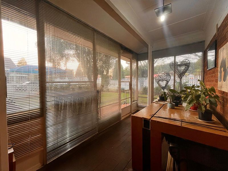 Beautiful Family Home in Brenthurst - Photo 5