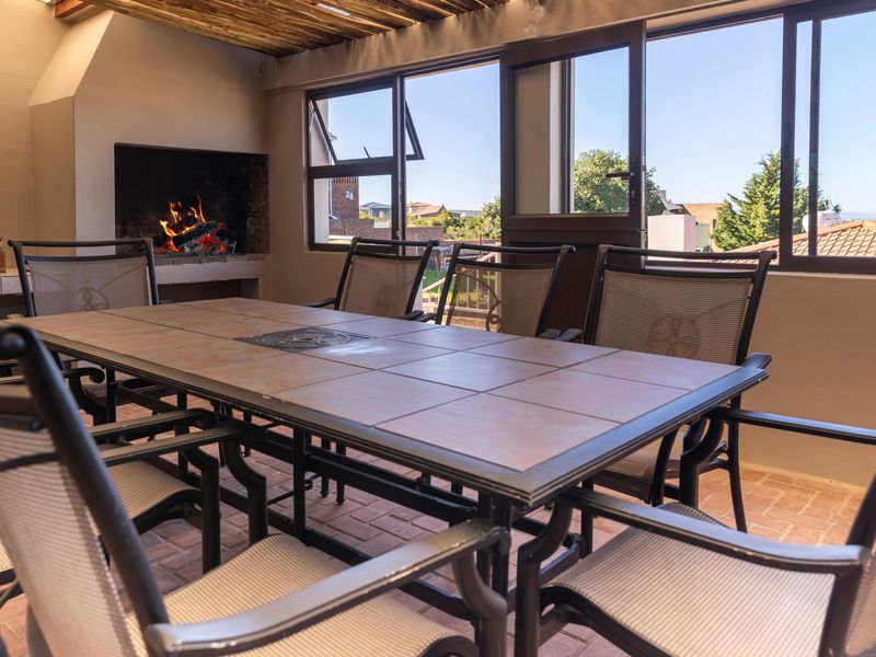 Coastal Comfort in the Heart of Stilbaai - Photo 5