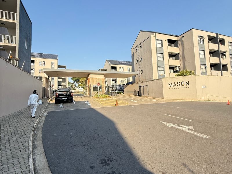 🏢 MODERN 2-BED, 2-BATH APARTMENT – THE MASON, UMBOGINTWINI - Photo 2