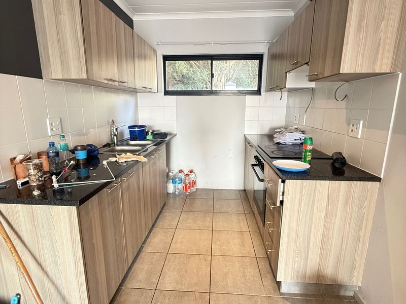 🏢 MODERN 2-BED, 2-BATH APARTMENT – THE MASON, UMBOGINTWINI - Photo 9