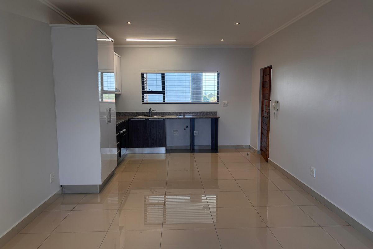 Apartment For Sale In Umhlanga - Photo 2