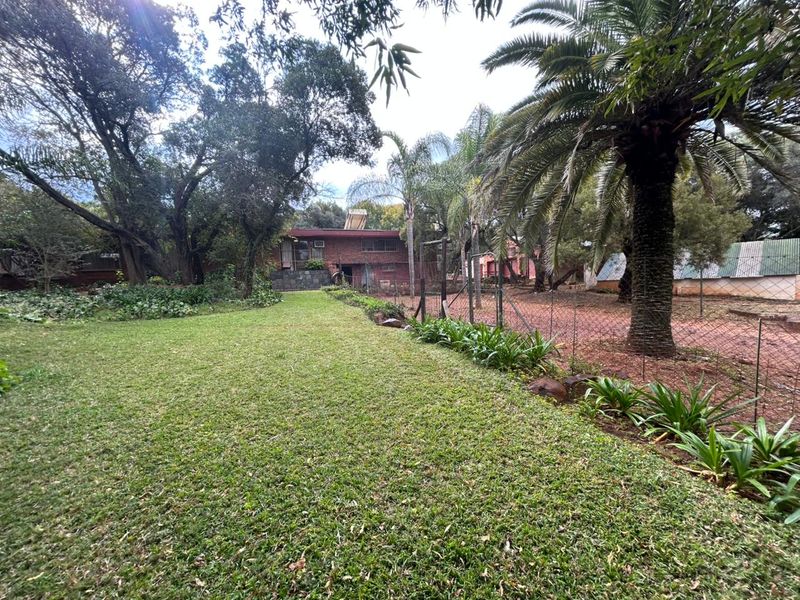 Create, Entertain, Thrive — 8.5ha Hartbeespoort Property - Photo 4