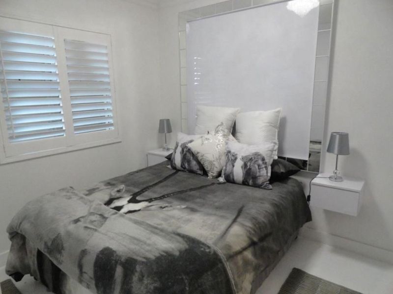 Tastefully refurbished 1 bedroom apartment for Sale in Umhlanga Ridge. - Photo 10