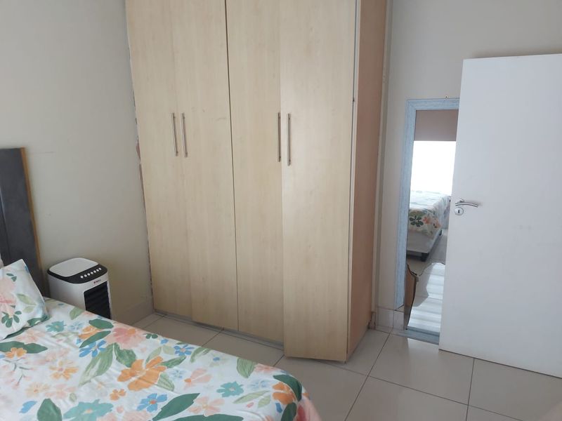 Modern 2-Bedroom Apartment | Umhlanga Ridge - Photo 8