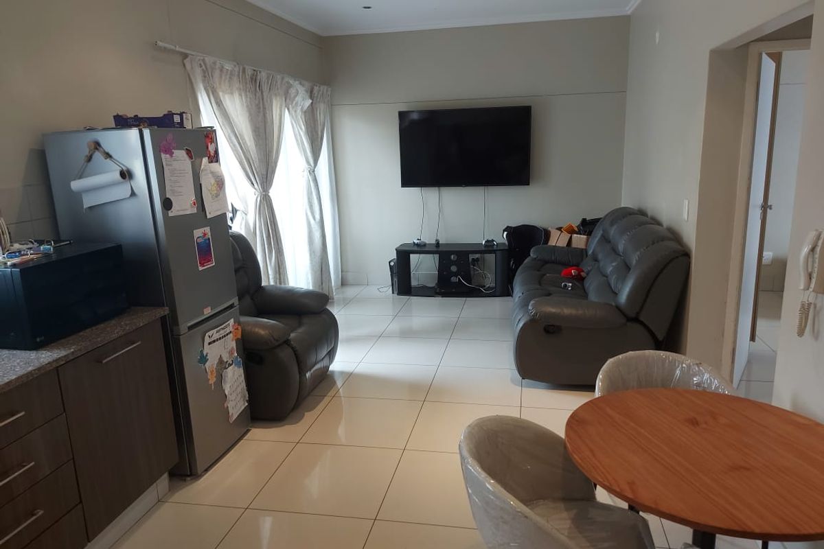 Modern 2-Bedroom Apartment | Umhlanga Ridge - Photo 3