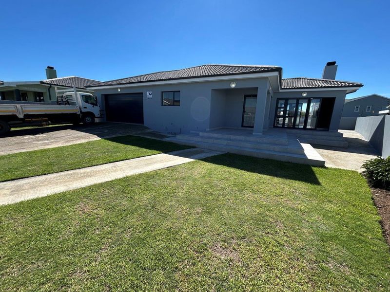 MODERN 3 BEDROOM HOUSE IN FOUNTAINS ESTATE - Photo 1