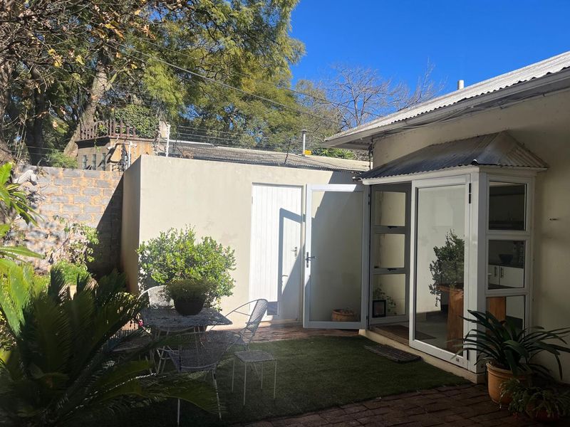 Private Parks Cottage - Photo 1