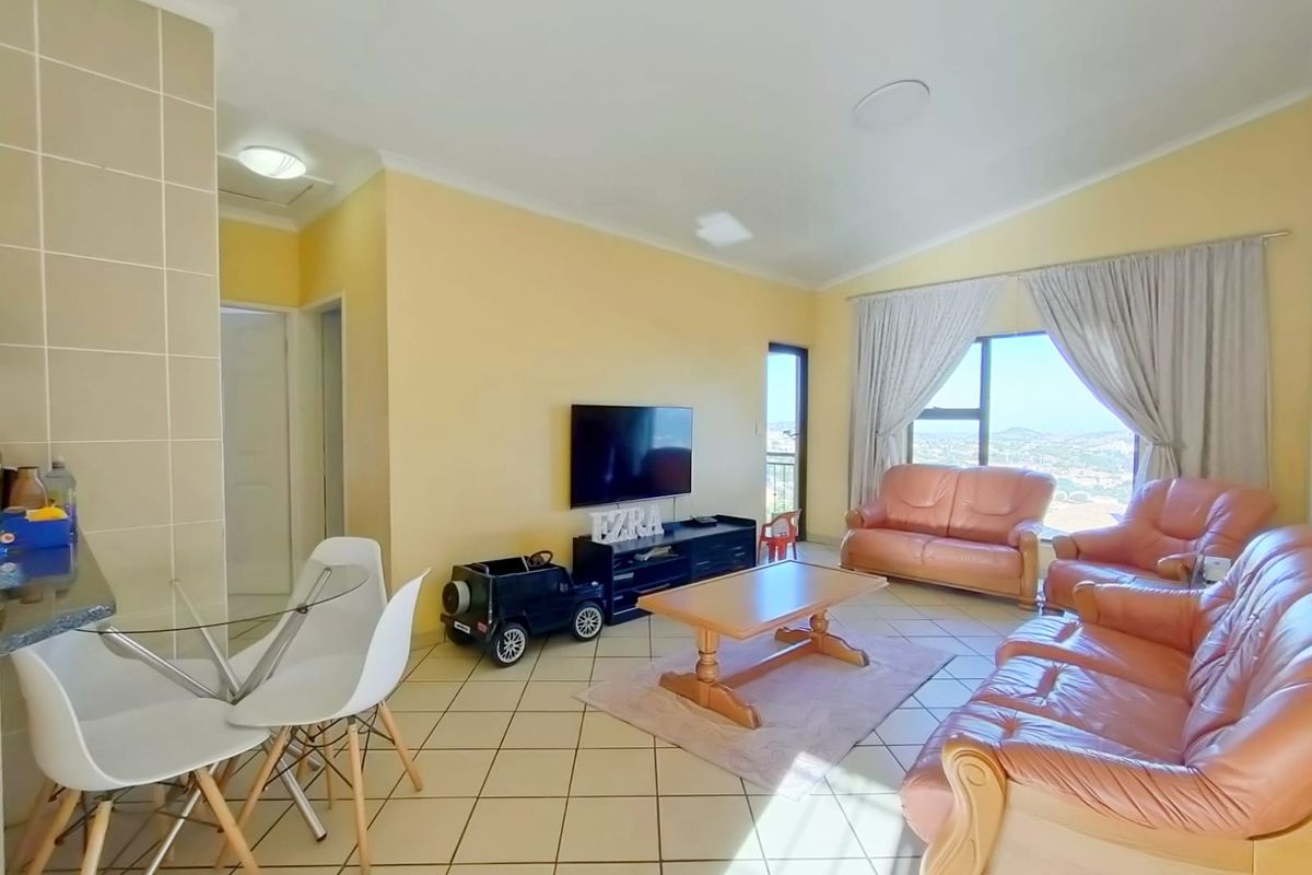 Lock-Up-and-Go Living with Uninterrupted Views!! - Photo 3