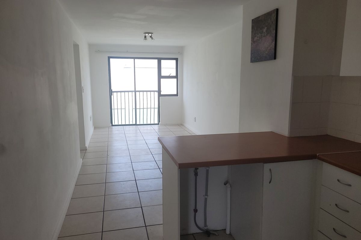 PAROW, Clarendon Villas - 1 Bedroom apartment with allocated parking bay for rent - Photo 2