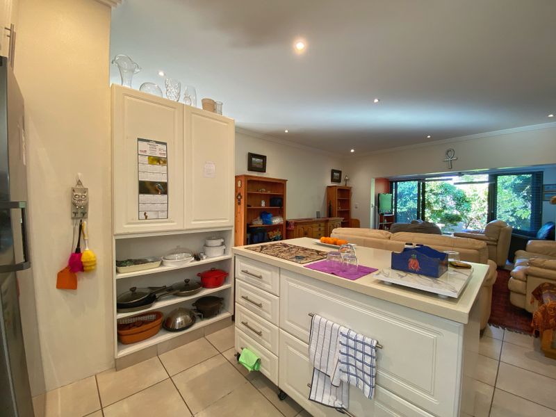 Pet-Friendly Furnished & Equipped 2 Bedroom Townhouse | Brettenwood Coastal Estate - Photo 10