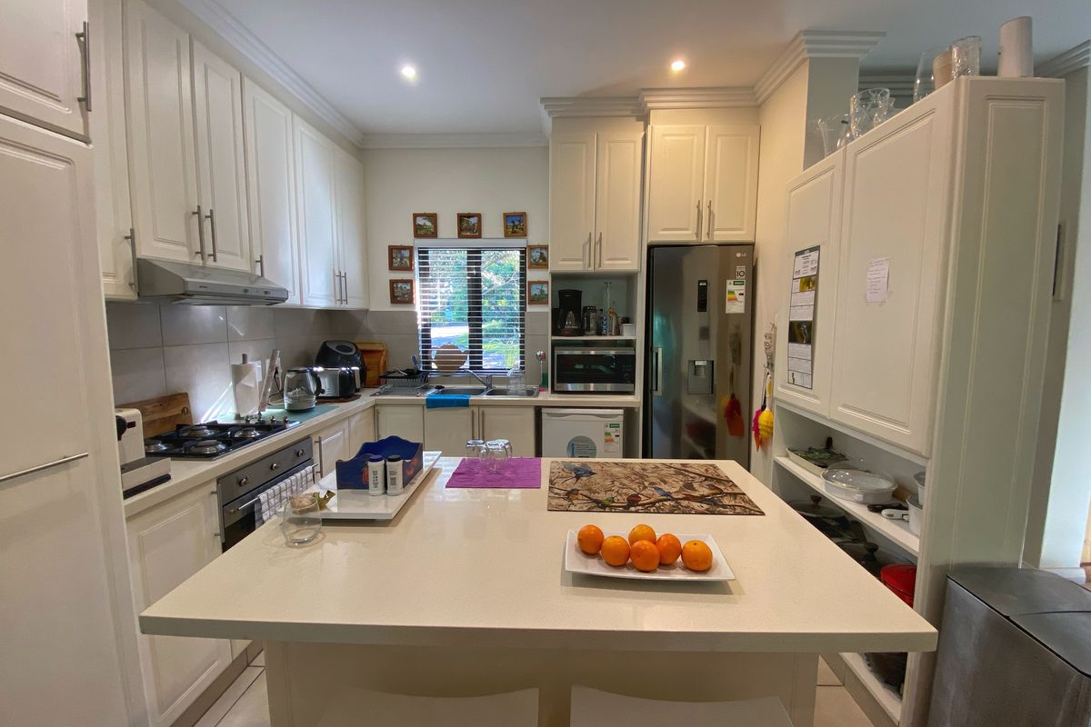 Pet-Friendly Furnished & Equipped 2 Bedroom Townhouse | Brettenwood Coastal Estate - Photo 4