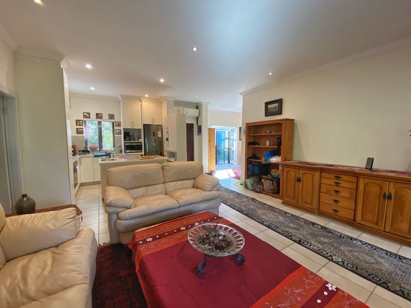 Pet-Friendly Furnished & Equipped 2 Bedroom Townhouse | Brettenwood Coastal Estate - Photo 7