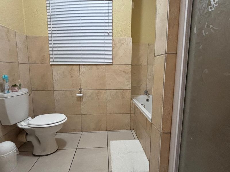 2 BEDROOM APARTMENT TO LET - Photo 8
