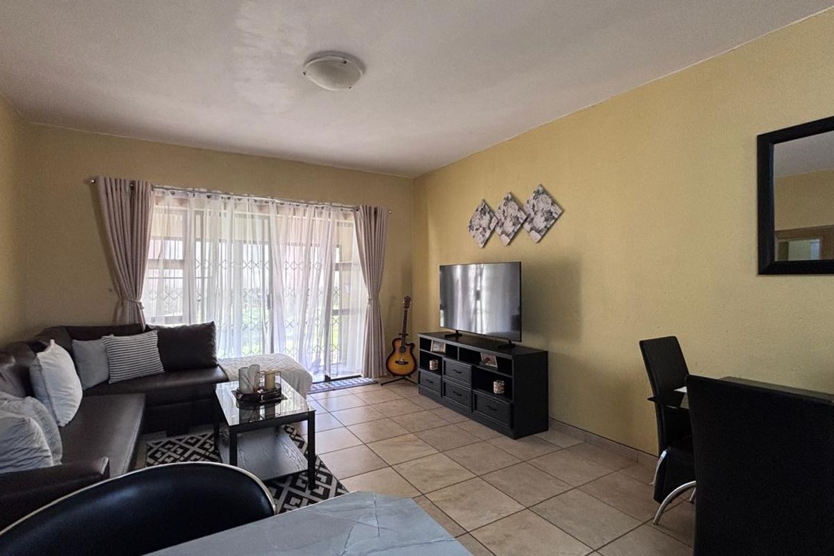 2 BEDROOM APARTMENT TO LET - Photo 3