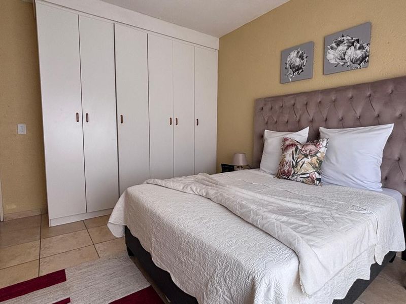 2 BEDROOM APARTMENT TO LET - Photo 5