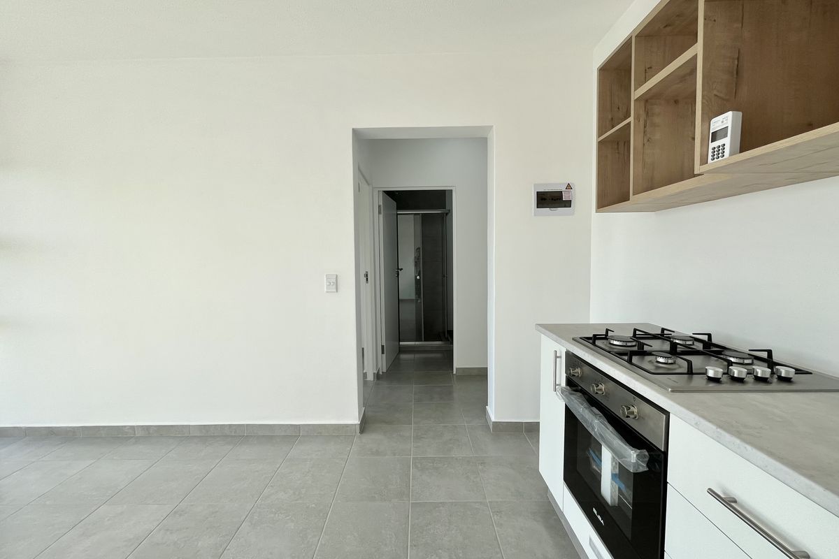 Modern & Charming 1-Bedroom Apartment in Sheffield Hills - Photo 2