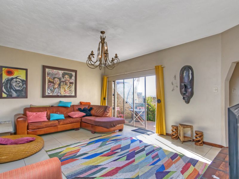 DISCOVER, COMFORTABLE AND STYLISH LIVING IN THIS BEAUTIFUL DUPLEX UNIT AND VERY SECURED COMPLEX!!! - Photo 7