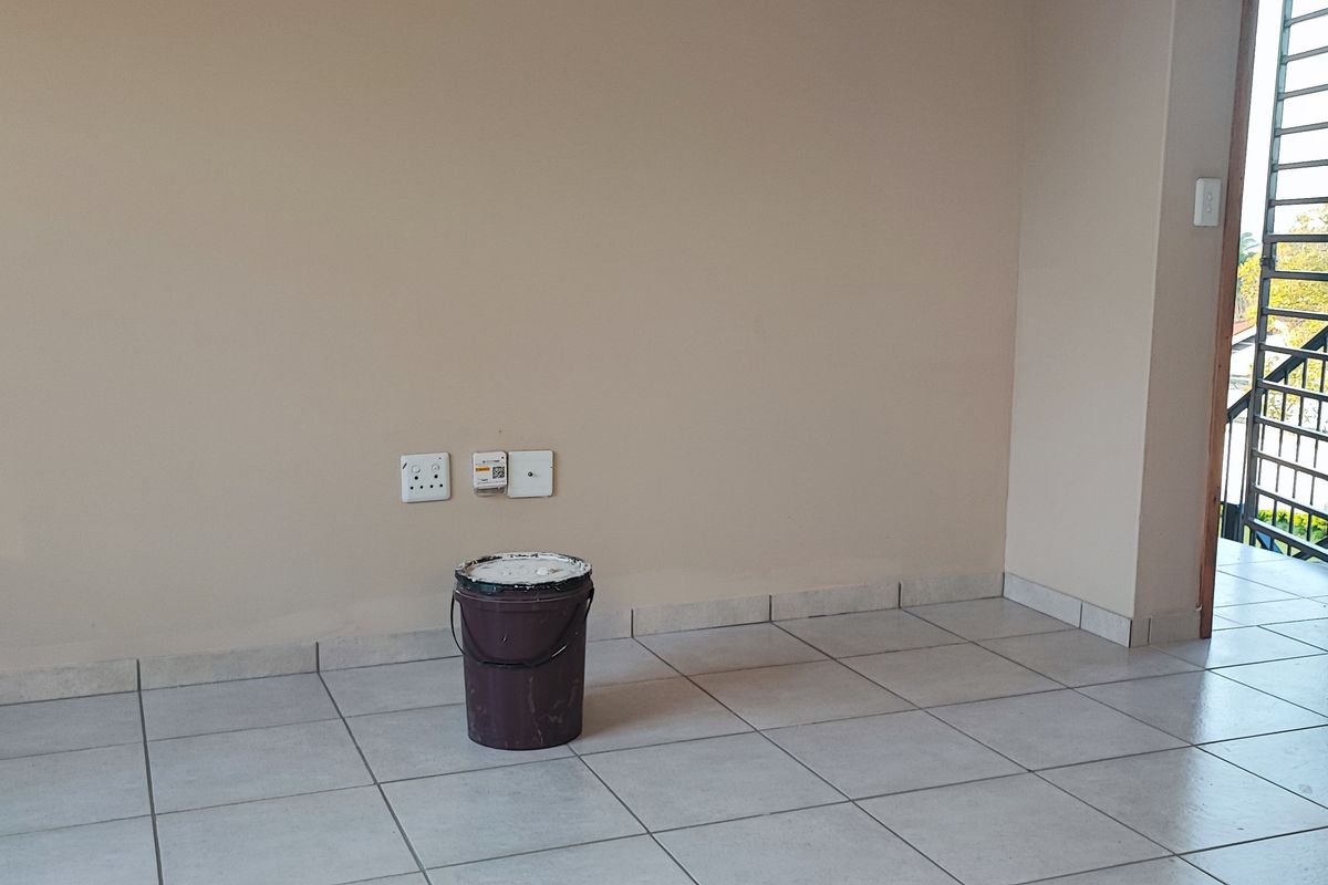 MODERN STUDIO APARTMENT - Photo 5