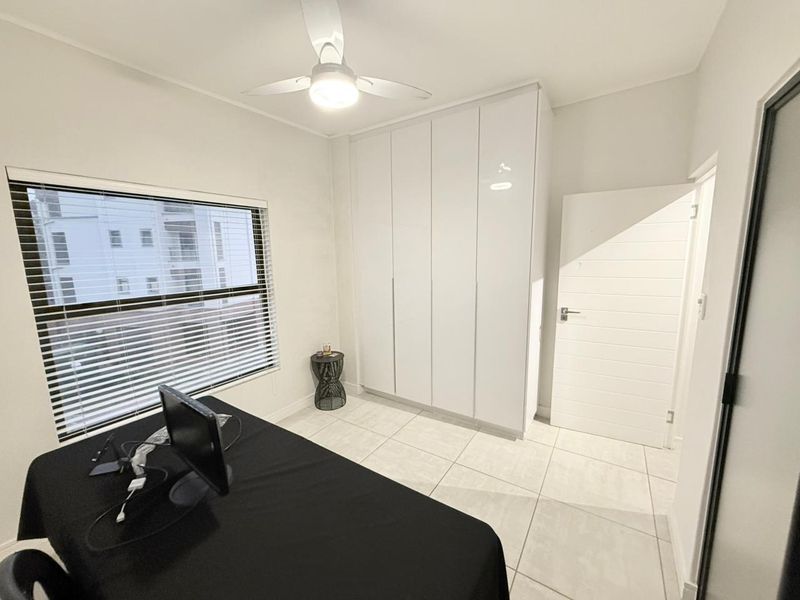 Spacious 2-Bedroom, 2-Bathroom  Apartment – Izinga Eco Estate, Umhlanga - Photo 10