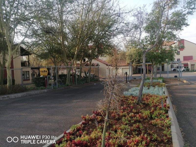 Studio Apartment For Sale In Pretoria - Photo 4