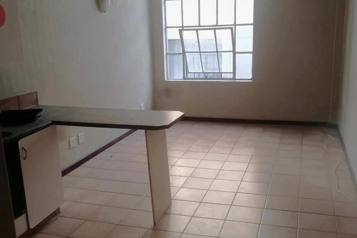 1 Bedroom Unit Available in Durban CBD - Photo 2