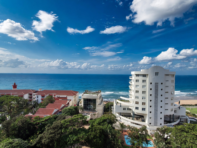 Stunning Furnished 2 bedroom apartment - Photo 3