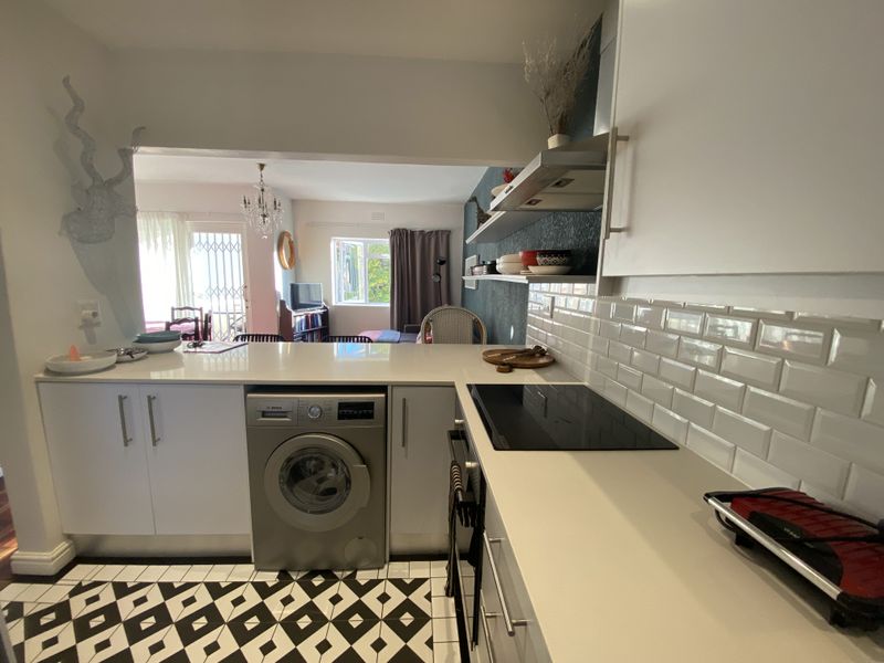 Fully Furnished 2-Bedroom Apartment To Let - Photo 10