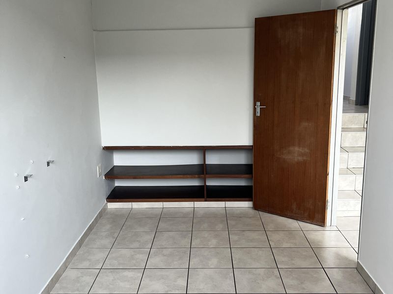 1 Bedroom Apartment for Rent in Norwood - Photo 4