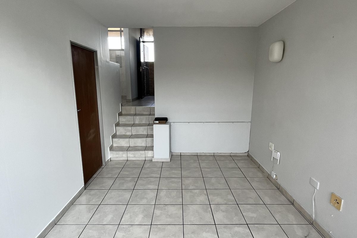 1 Bedroom Apartment for Rent in Norwood - Photo 2