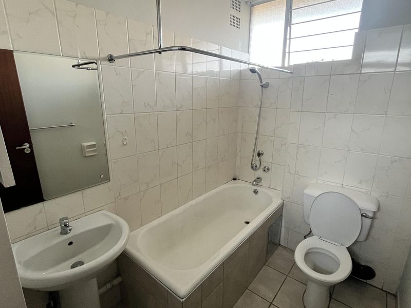 1 Bedroom Apartment for Rent in Norwood - Photo 8