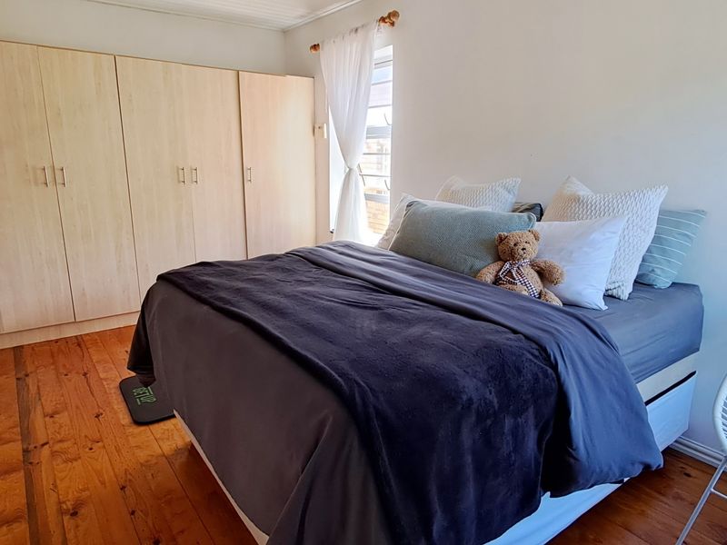 WALMER HEIGHTS LOFT APARTMENT FOR RENT - Photo 4