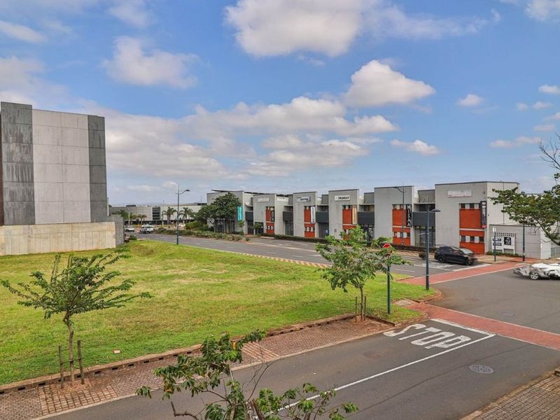 2 Bedroom apartment for sale in Umhlanga Ridge - Photo 7