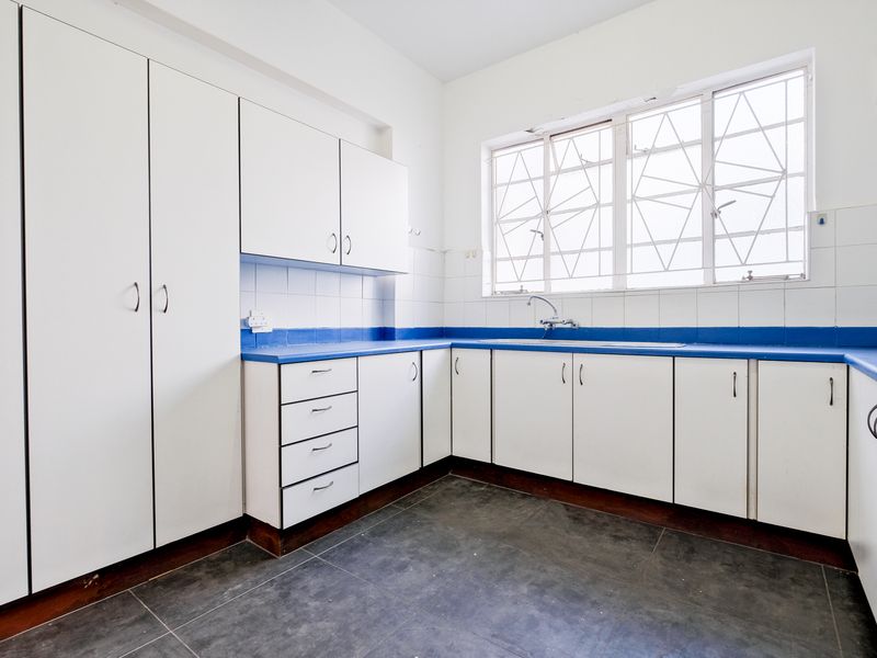 A BLANK CANVAS IN ONE OF KILLARNEY'S MOST LOVED HERITAGE BUILDINGS - Photo 9