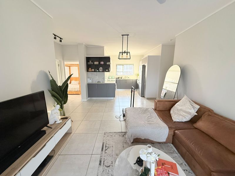 Spacious two Bedroom, two Bathroom  Apartment, Izinga Eco Estate, Umhlanga - Photo 3