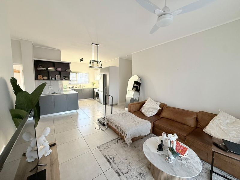 Spacious two Bedroom, two Bathroom  Apartment, Izinga Eco Estate, Umhlanga - Photo 2