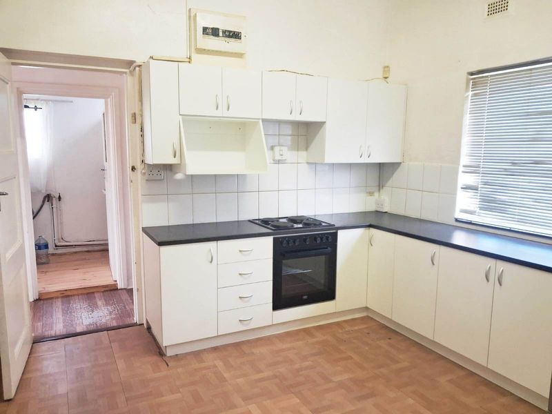 NEWTON PARK 3 BED 1 BATH HOUSE FOR RENT - Photo 3