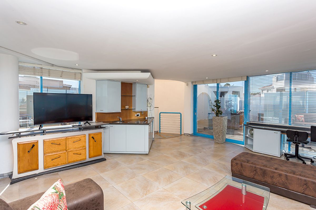 House Rental Monthly In Blouberg - Photo 5