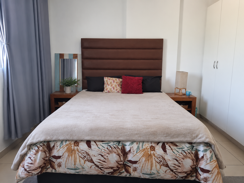 2 Bedroom Apartment in Westbrook Village - Photo 9