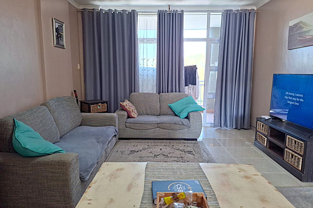 2 Bedroom Apartment in Westbrook Village - Photo 2