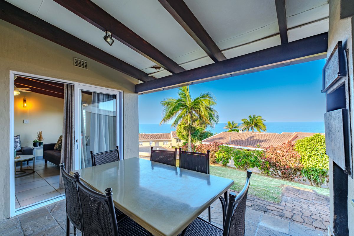 Stylish 2-Bedroom Apartment with Partial Sea Views - Photo 3