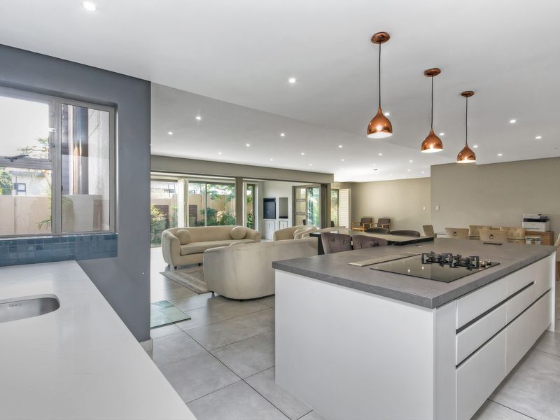 6 ENSUITE furnished masterpiece in Morningside - Photo 1